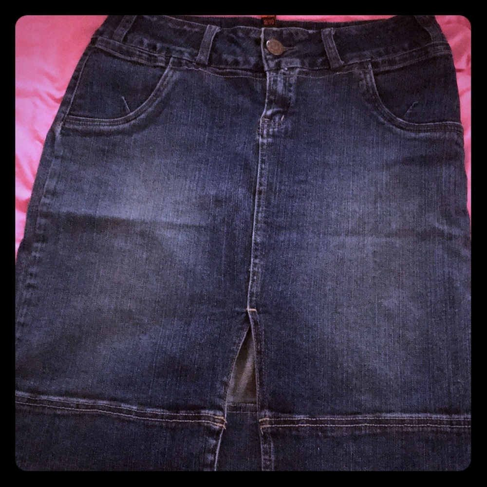 Dollhouse 9/10 front slit denim pencil skirt